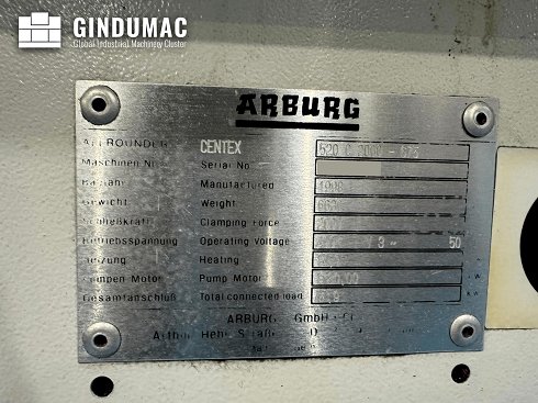 ARBURG ALLROUNDER CENTEX 520 C 2000-675 Máquina de moldeo por inyección