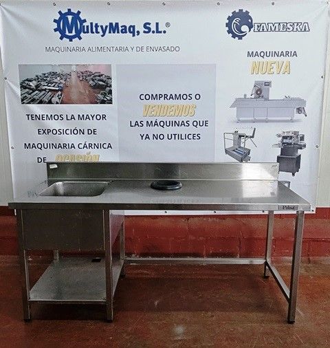 Mesa con fregador