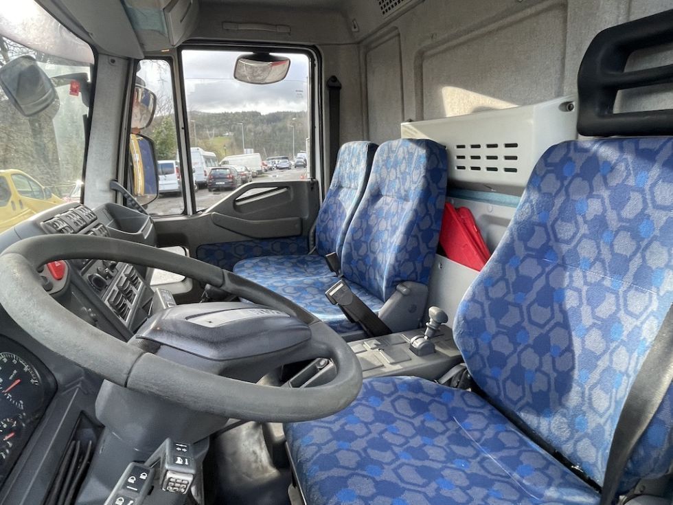 Camion caja abierta