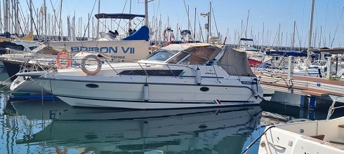 Open/runabout de 9,92 m de eslora