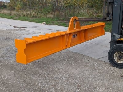 17.000 kg Crane spreader beam