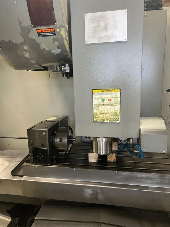 3-axis CNC machine (VMC) Leadwell - V-40M
