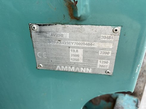 RODILLO COMPACTADOR AMMANN AV23-2