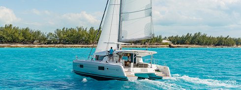 Catamaran à voile de 12,80 m de eslora