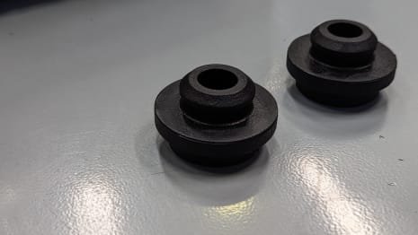 Anti-vibration rubber kit for radiators