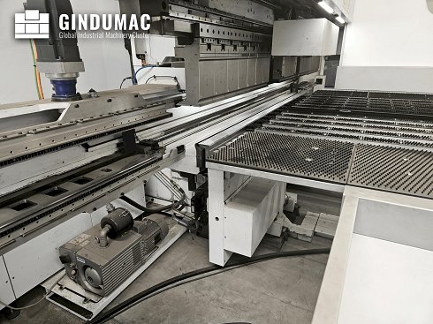 Venta de Dobladora de ocasión TRUMPF TruBend Center 7030 (2019) | GINDUMAC.COM