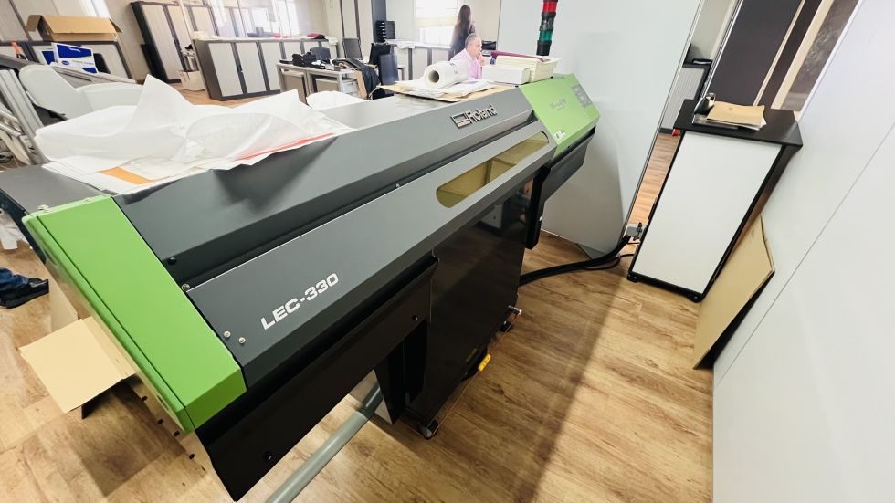 plotter tinta UV 730 mm