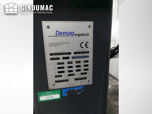 Usado Máquina de moldeo por inyección DEMAG Ergo-Tech 110-310H-120V (2002) para la venta | GINDUMAC.COM