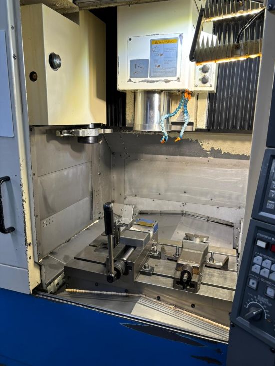 3-axis CNC machine (VMC) Okuma - MB-46VA