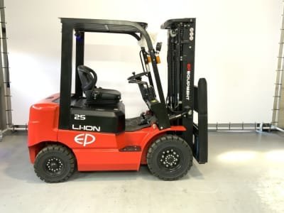 EP EFL 252 LI-ION Fork lift