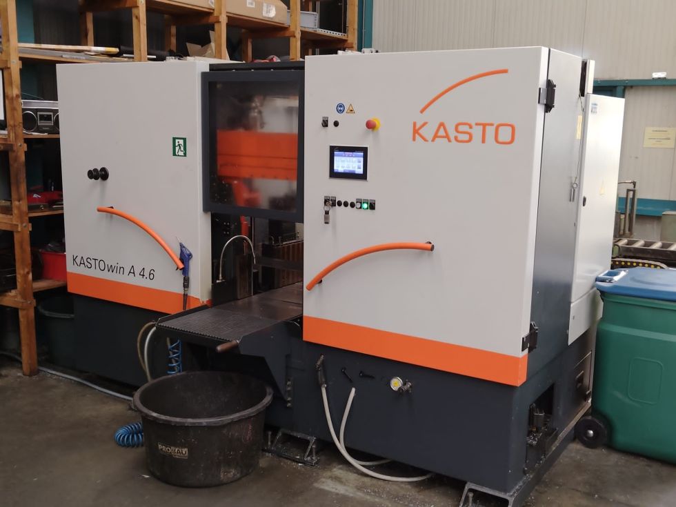 Band saw KASTO - Twin A4.6 MACH-ID 8712 Make: KASTO Type: Twin A4.6 Year: 2015