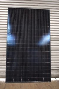 Módulos fotovoltaicos en palé combinado CANADIAN SOLAR, LONGI, JOOLYWOOD, DENIM, RISEN SOLAR, URECO 5,705 kWp