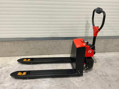 EP F3 EP F3 Electric pallet truck
