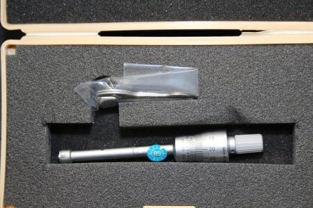 MITUTOYO 2 3-point internal micrometer screws
