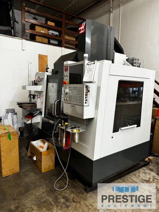 CNC Vertical Machining Center