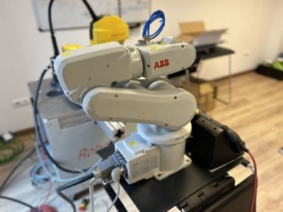 Robot industrial ABB IRB 120 M2004