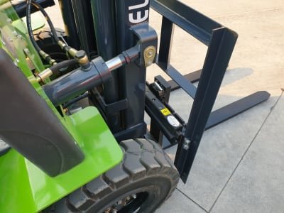STIPP LI-ION Forklift