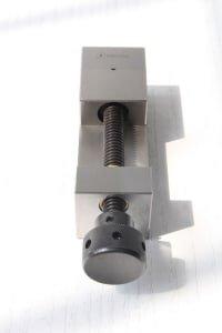 Tornillo de banco de precisión (150x175 mm) FREUTEK ATT0017