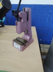 BERG & SCHMID HK 500 Knee lever press