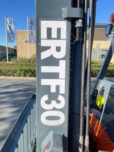 Carretilla elevadora de tracción delantera EVERUN ERTF30-4WD