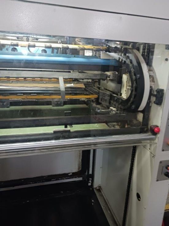 Troqueladora automática