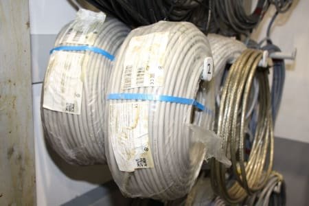 Lot cables