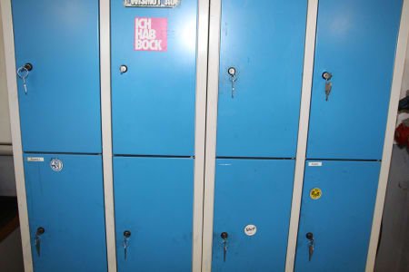 2 locker cabinets