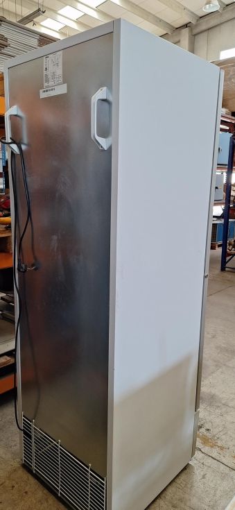 Congelador vertical de 500 lts