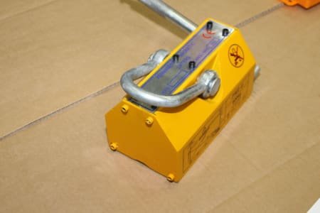 PML-6 Lifting Magnet