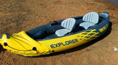 Lote de Kayak hinchable con 2 remos y bomba de aire (Nuevo)