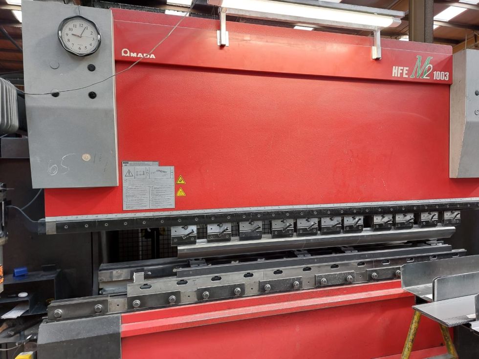 Pressbrake AMADA - HFE M2 1003 MACH-ID 8731 Make: AMADA Type: HFE M2 1003 Control: AB Pad Evolution