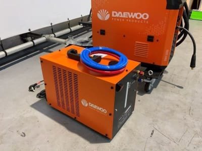 DAEWOO DAMIG350GDL Welding machine