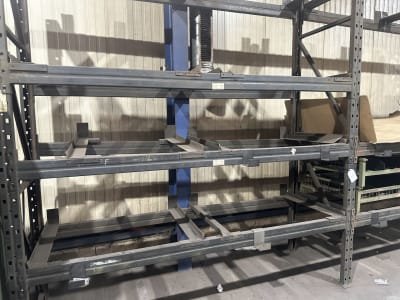 Heavy duty shelving without contents