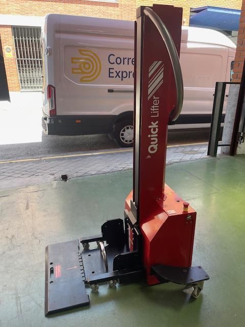 Elevador electrico "Quick Lifter" 150kg.