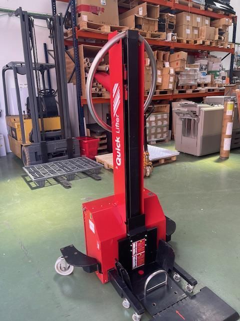 Elevador electrico "Quick Lifter" 150kg.