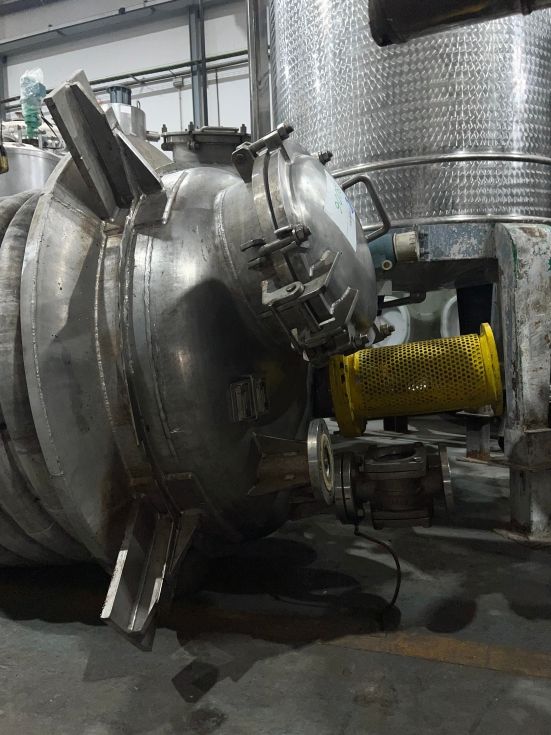 Reactor acero inoxidable 900 litros con media caña
