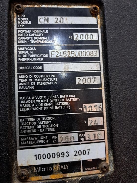 Apilador electrico cn20 2000 kilos