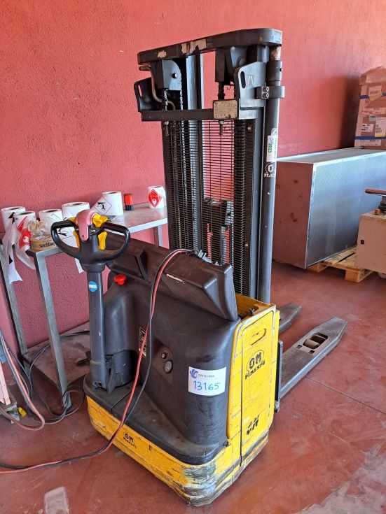 Apilador electrico cn14 1400 kilos