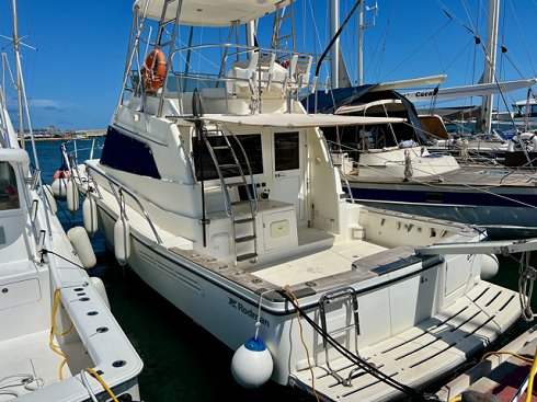 Barco de pasajeros de 13,40 m de eslora