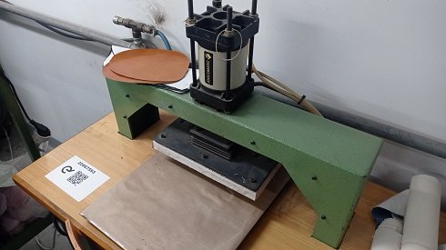 Máquina de planchar telas industrial Sogorbmac
