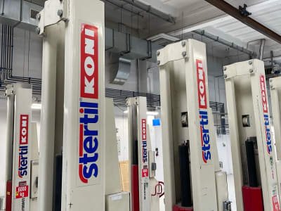 Lote de columnas elevadoras de vehículos STERTIL KONI ST-1060 FSF (6 uds.)