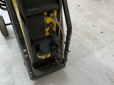 ESAB Aristo Mig 3001iw Soldador