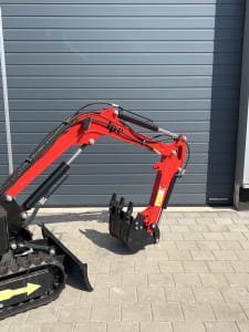 Miniexcavadora JPC HT12C