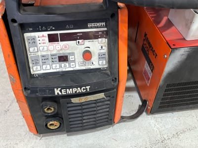 Dispositivo de soldadura KEMPPI Kempact Pulse 3000