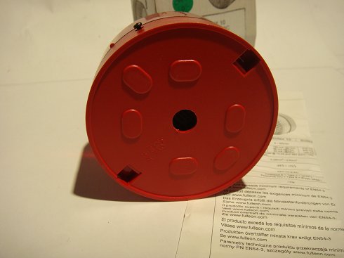 Baliza Flash SOLEX 10 SO/R/SR/10C. Color Rojo. IP54  Tensión: 9….60 Vcc. Temperatura de utilización: -25ºC…. +70ºC.  (732)