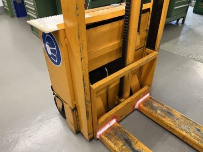 KAISER + KRAFT BEG 116 High lift truck