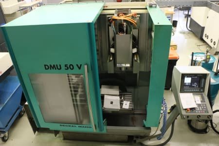 Fresadora y taladro de precisión DECKEL MAHO DMU 50 V