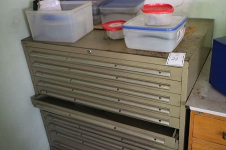 Workshop cabinet without contents