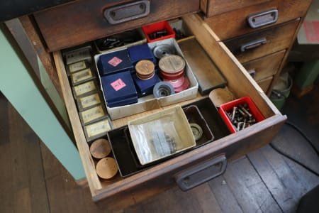 Workbench with contents