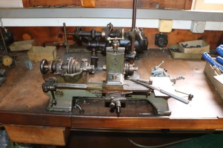 Lathe for mechanics